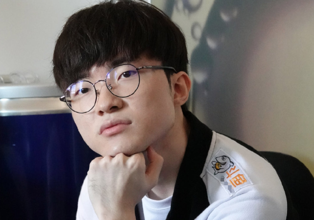 南宫28-Ning巅峰对决，Uzi与50激战塞尔维亚队分钟，逆转胜负难料！的简单介绍